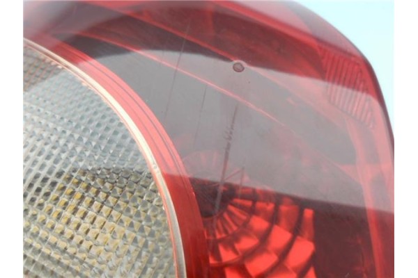 Recambio de piloto trasero izquierdo para toyota yaris (ksp9/scp9/nlp9) 1.4 active referencia OEM IAM 815610D251 0821219P3LR 