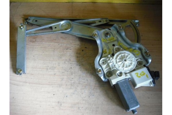 Recambio de mecanismo elevalunas delantero derecho para toyota corolla (e12)(2002) 1.6 vvt-i referencia OEM IAM   