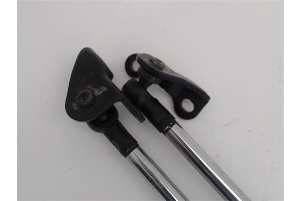 Recambio de amortiguador porton para honda jazz (gd1/5) 1.3 referencia OEM IAM 4741saa010  