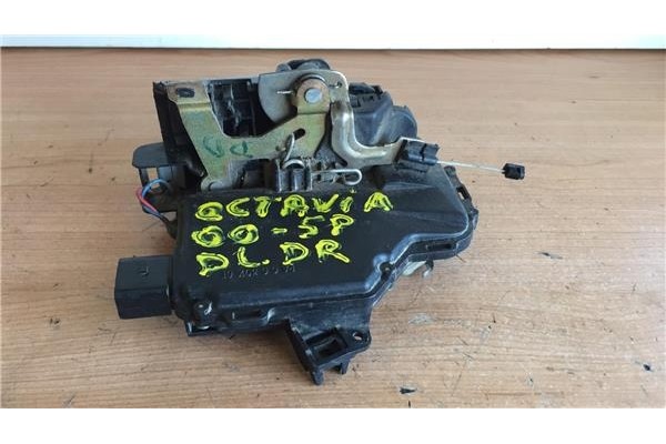 Recambio de cierre electromagnetico delantero derecho para skoda octavia berlina (1u2)(1999) 1.6 glx (74kw) [1,6 ltr. - 74 kw] r