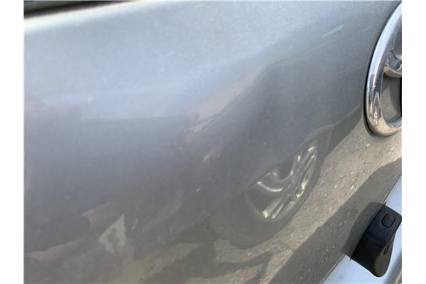 Recambio de porton trasero para toyota yaris (ksp9/scp9/nlp9) 1.4 active referencia OEM IAM 670050D160  