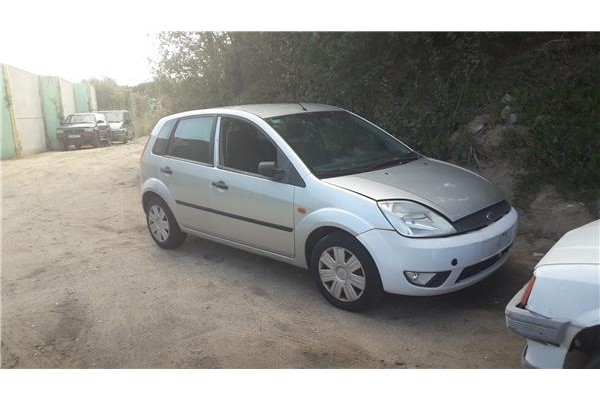 ford fiesta (cbk)(2002) del año 
