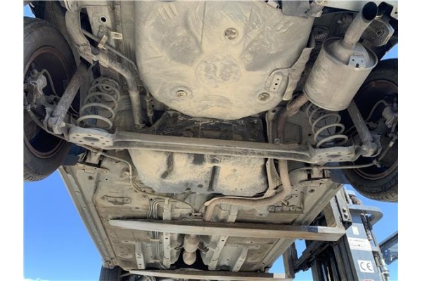 Recambio de puente trasero para toyota yaris (ksp9/scp9/nlp9) 1.4 active referencia OEM IAM 421100D141  