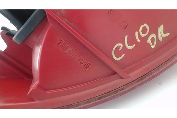 Recambio de piloto trasero derecho para renault clio ii fase i (b/cb0) 1.2 (b/cb0f, b/cb0a, b/cb10, b/cb1k, b/cb2d, b/cb2h) refe