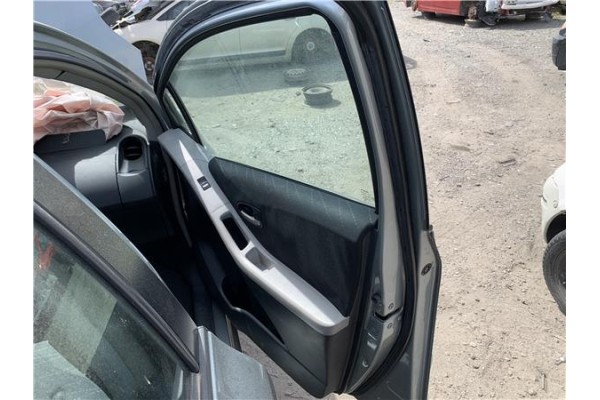 Recambio de puerta delantero derecha para toyota yaris (ksp9/scp9/nlp9) 1.4 active referencia OEM IAM 670010D170   Recambio de puerta delantero derecha para toyota yaris (ksp9/scp9/nlp9) 1.4 active referencia OEM IAM 670010D170