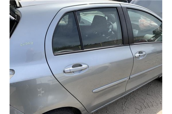 Recambio de puerta trasero derecha para toyota yaris (ksp9/scp9/nlp9) 1.4 active referencia OEM IAM 670030D110  