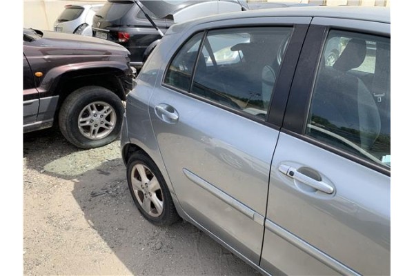 Recambio de puerta trasero derecha para toyota yaris (ksp9/scp9/nlp9) 1.4 active referencia OEM IAM 670030D110  