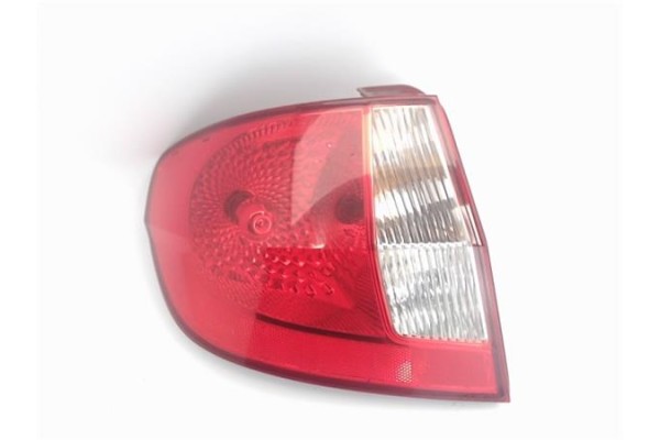 Recambio de piloto trasero izquierdo para hyundai getz (tb) referencia OEM IAM   