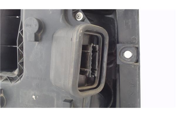 Recambio de piloto trasero derecho para seat arosa (6h1) 1.0 referencia OEM IAM 6H0945112D  