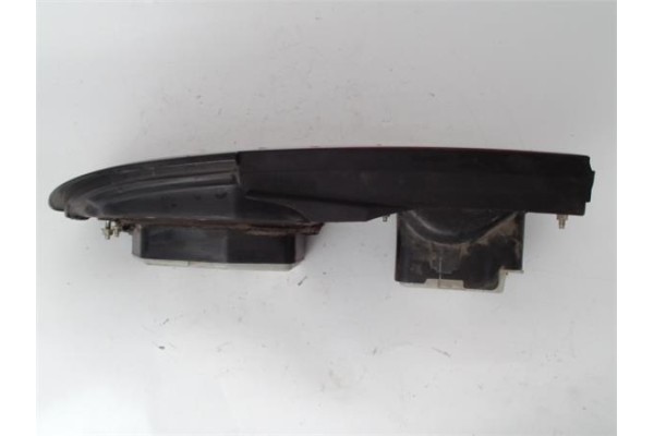 Recambio de piloto trasero derecho para nissan 200 sx (s13) 1.8 16v turbo referencia OEM IAM 22063288  