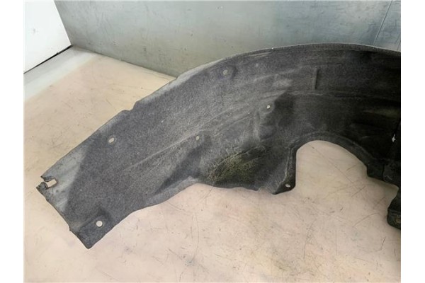 Recambio de protector pase rueda trasero izquierdo para toyota corolla (e21) híbrido hybrid active referencia OEM IAM 6563802150