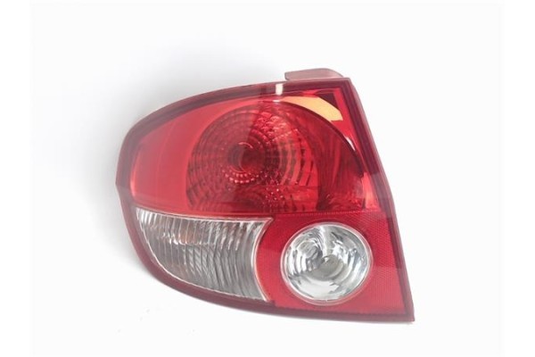 Recambio de piloto trasero izquierdo para hyundai getz (tb) referencia OEM IAM   