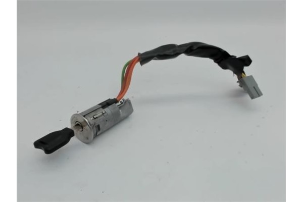 Recambio de clausor para renault express furgón (f40_, g40_) 1.4 (f402) referencia OEM IAM 7701044087 660028  Recambio de clausor para renault express furgón (f40_, g40_) 1.4 (f402) referencia OEM IAM 7701044087 660028