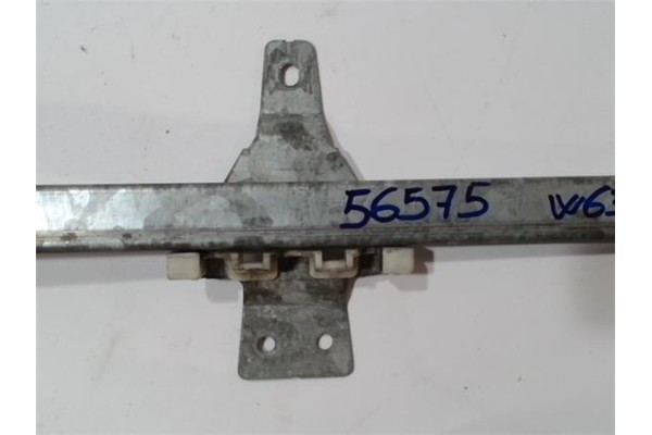 Recambio de elevalunas manual delantero izquierdo para mercedes-benz vito furgón (638) 2.2 110 cdi  (638.094) referencia OEM IAM