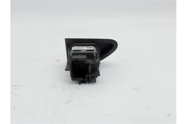 Recambio de interruptor luces emergencia para dacia duster i 1.5 ambiance 4x2 referencia OEM IAM 252907372R 10026629 