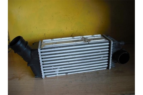 Recambio de intercooler para citroen c4 berlina 2.0 hdi referencia OEM IAM 9646694680 874824K 