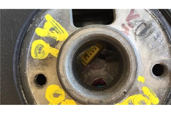 Recambio de volante para audi a6 berlina (4b2) 2.5 tdi referencia OEM IAM   