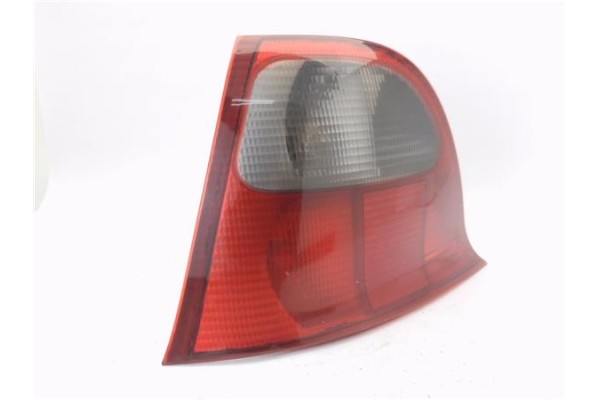 Recambio de piloto trasero izquierdo para rover rover 25 (rf) 1.4 classic (3-ptas.) referencia OEM IAM   
