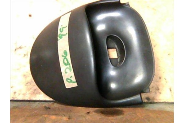 Recambio de consola para peugeot 206 berlina (1998) 1.9 d referencia OEM IAM 963738607796403133YF  