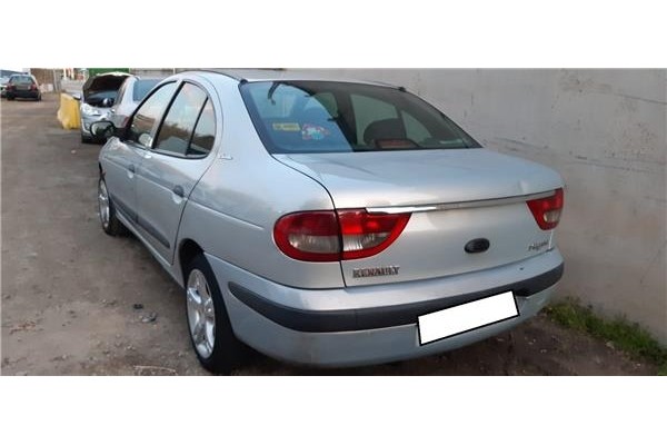 renault megane i classic (la0) del año 1999