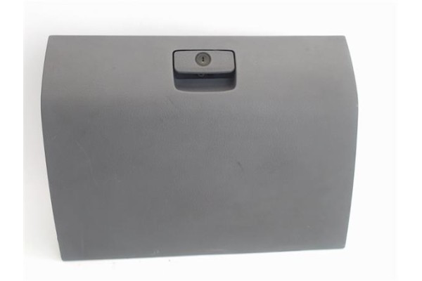 Recambio de guantera salpicadero para kia carnival 2.9 td referencia OEM IAM K53A64030A44  