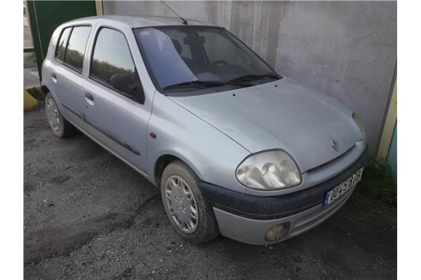 renault clio ii fase ii (b/cb0) del año 2001