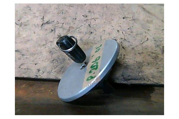 Recambio de tapon combustible para peugeot 206 berlina (1998) 1.6 16v referencia OEM IAM   