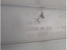 Recambio de guantera salpicadero para kia carnival 2.9 td referencia OEM IAM K53A64030A44  