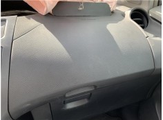 Recambio de tapa guantera para toyota yaris (ksp9/scp9/nlp9) 1.4 active referencia OEM IAM 550410D010B0  