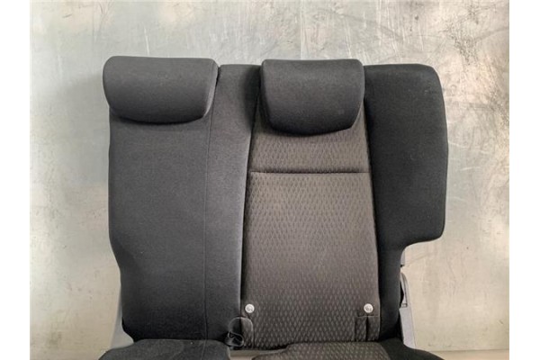 Recambio de asientos trasero izquierdo para honda jazz (gk) 1.3 comfort referencia OEM IAM 82137T5SB21  