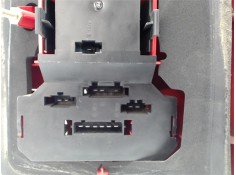 Recambio de piloto trasero izquierdo para volkswagen passat berlina (3b2) referencia OEM IAM 3B9945257 393361 