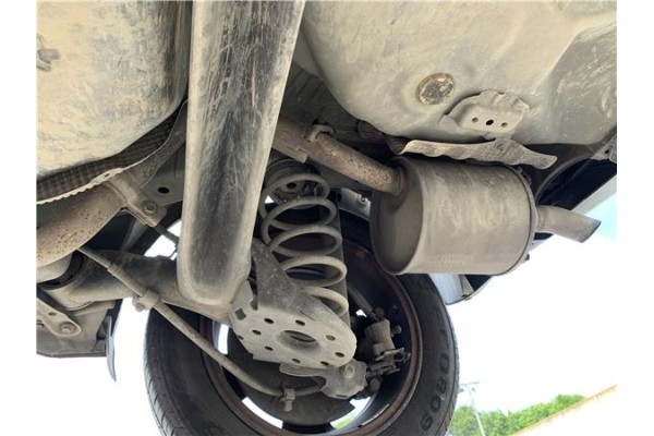 Recambio de tubo escape trasero para toyota yaris (ksp9/scp9/nlp9) 1.4 active referencia OEM IAM 174300N031  