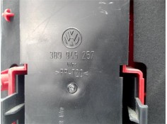 Recambio de piloto trasero izquierdo para volkswagen passat berlina (3b2) referencia OEM IAM 3B9945257 393361 