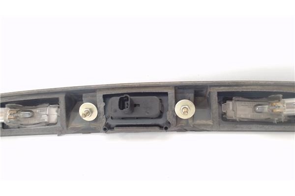Recambio de moldura porton trasero para renault modus i 1.5 dci (fp0f, jp0f) referencia OEM IAM 8200307023  