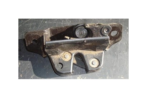 Recambio de cierre electromagnetico porton para citroen saxo 1.1 x referencia OEM IAM 871951  