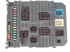 Recambio de caja reles para peugeot 308 1.6 gt referencia OEM IAM 9663798180 2004P0200 