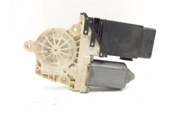 Recambio de elevalunas electrico delantero izquierdo para volkswagen golf iv berlina (1j1)(1997) 1.9 tdi referencia OEM IAM 9776
