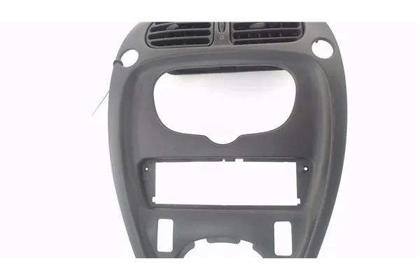 Recambio de embellecedor consola salpicadero para citroen xsara picasso 2.0 hdi referencia OEM IAM 9631315877  