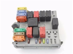 Recambio de caja fusibles/rele para fiat ii punto (188) berlina 1.4 referencia OEM IAM 46835597  