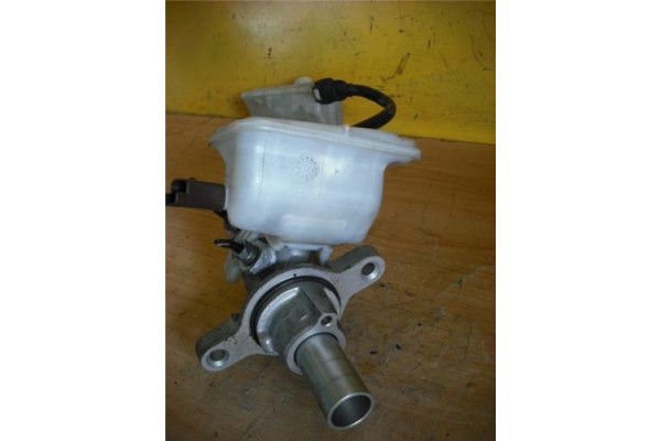 Recambio de bomba freno para peugeot 308 1.6 gt referencia OEM IAM 4601V0 0204254242 