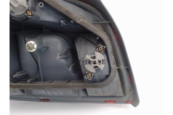 Recambio de piloto trasero izquierdo para toyota yaris (ncp1/nlp1/scp1) referencia OEM IAM   