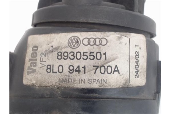 Recambio de faro antiniebla derecho para audi a2 (8z) referencia OEM IAM 8L0941700A 89305501 8L09941700A , AUDI | 8L9941700 , AU