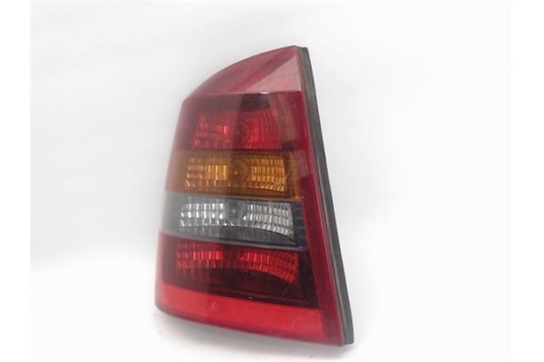 Recambio de piloto trasero izquierdo para opel astra g berlina referencia OEM IAM 13564R  