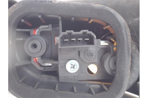 Recambio de piloto trasero izquierdo para seat ibiza (6l1) referencia OEM IAM 6L6945095A 268700 