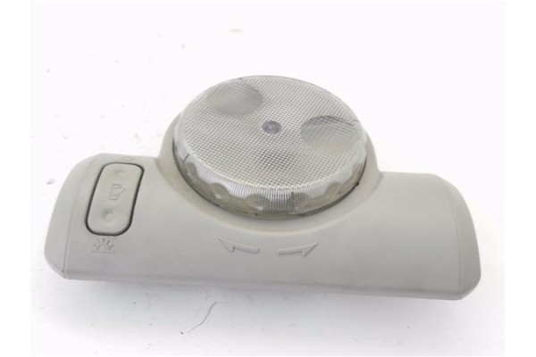 Recambio de luz delantero central techo para nissan micra (k12e) 1.5 dci referencia OEM IAM 26430AX601  