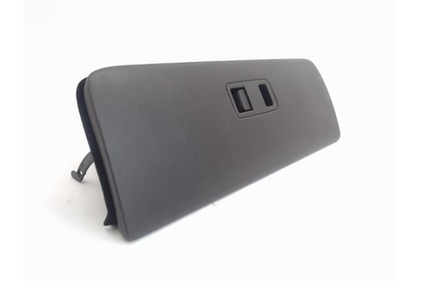 Recambio de guantera salpicadero para kia carnival 2.9 td referencia OEM IAM K53A64330  