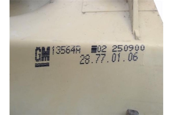 Recambio de piloto trasero izquierdo para opel astra g berlina referencia OEM IAM 13564R  