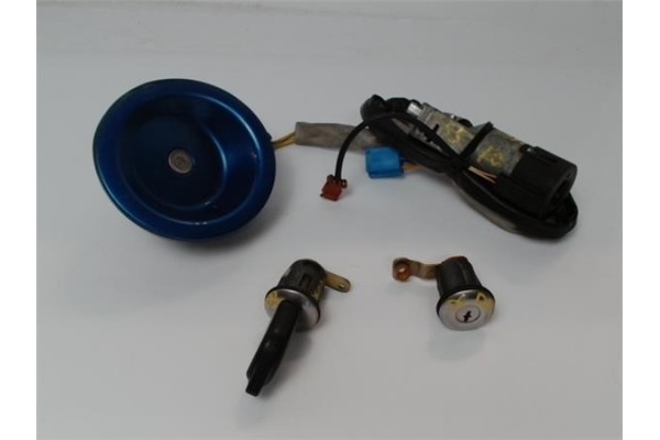 Recambio de llave para peugeot partner combispace (5f) 2.0 hdi referencia OEM IAM 9927FY  