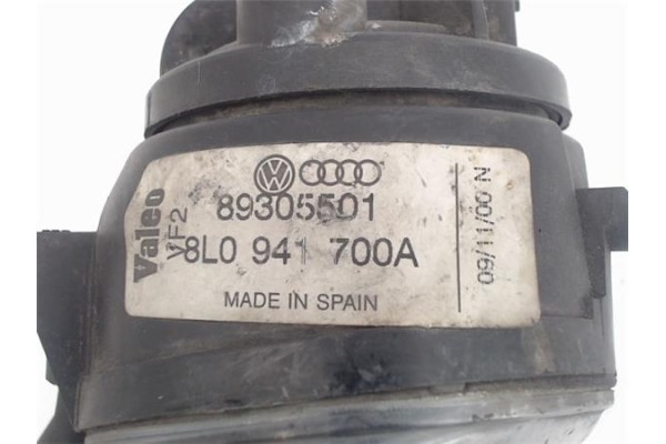 Recambio de faro antiniebla derecho para audi a2 (8z) referencia OEM IAM 8L0941700A 89305501 