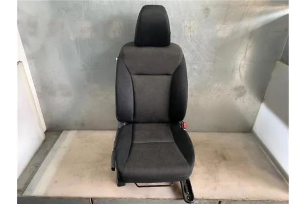 Recambio de asiento delantero derecho para honda jazz (gk) 1.3 comfort referencia OEM IAM 81137T9DD21 81127T9AT21 